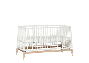 Leander - Luna Baby Cot / Bed (120x60cm) - White/Oak
