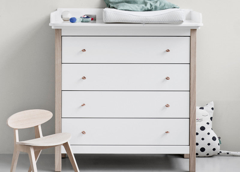 Oliver Furniture Wood Collection Nursery Top for 4 Drawer Dresser White