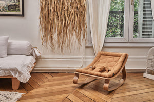 Charlie Crane - LEVO Baby Rocker - Walnut - Camel